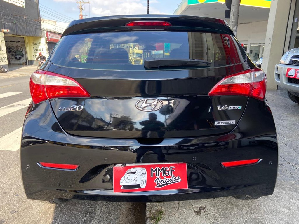 Hyundai HB20 Preto