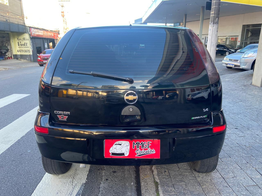 Chevrolet Corsa Preto