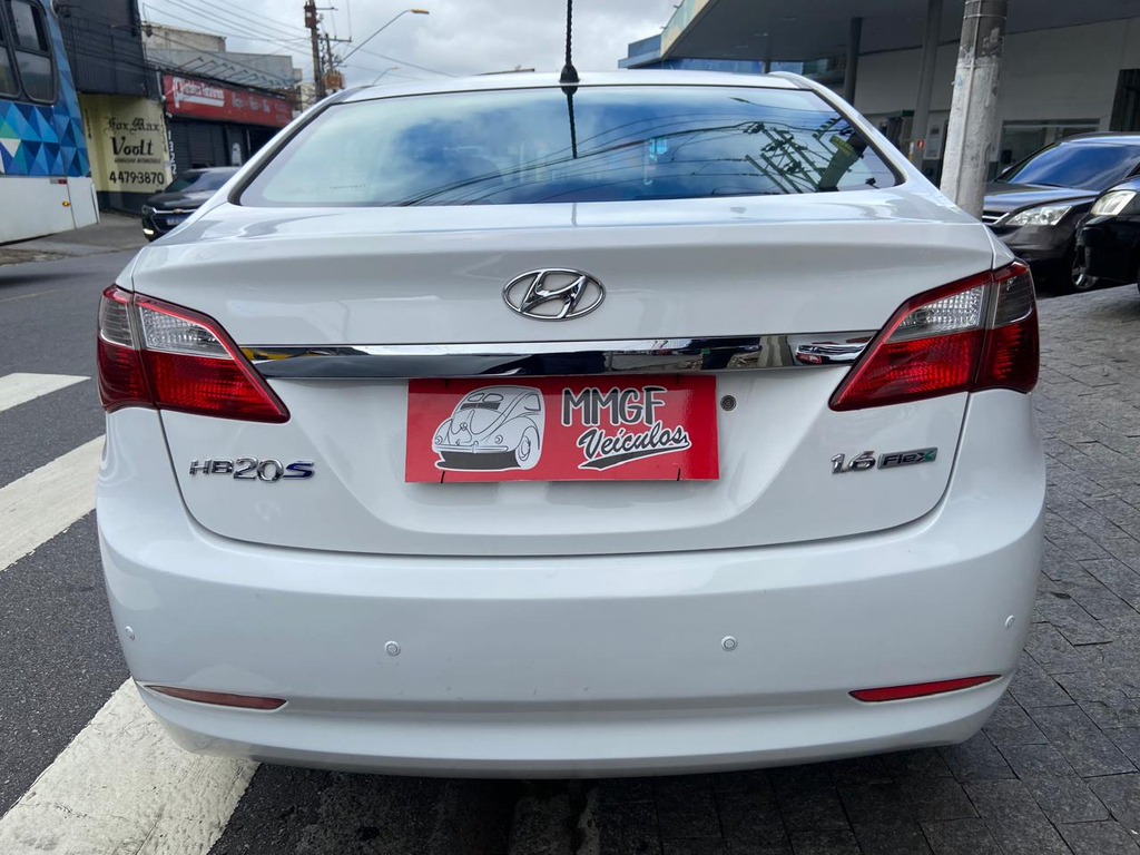 Hyundai HB20S Branco