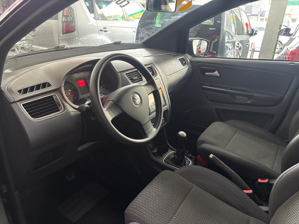 Volkswagen Fox Preto