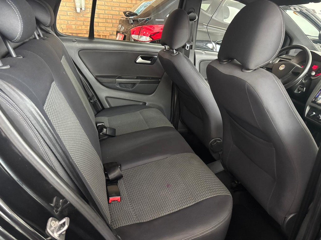 Volkswagen Fox Preto