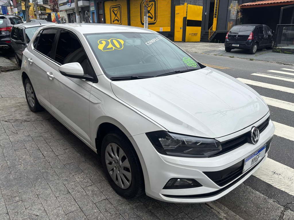 Volkswagen Polo Branco