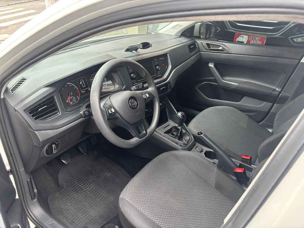 Volkswagen Polo Branco