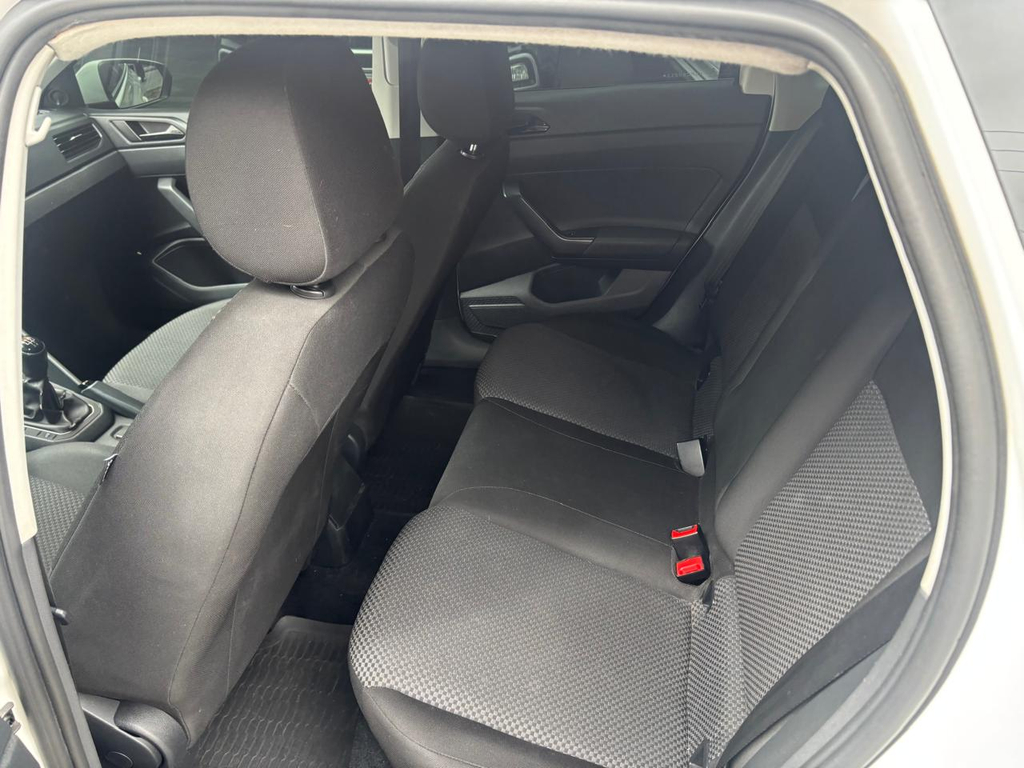 Volkswagen Polo Branco