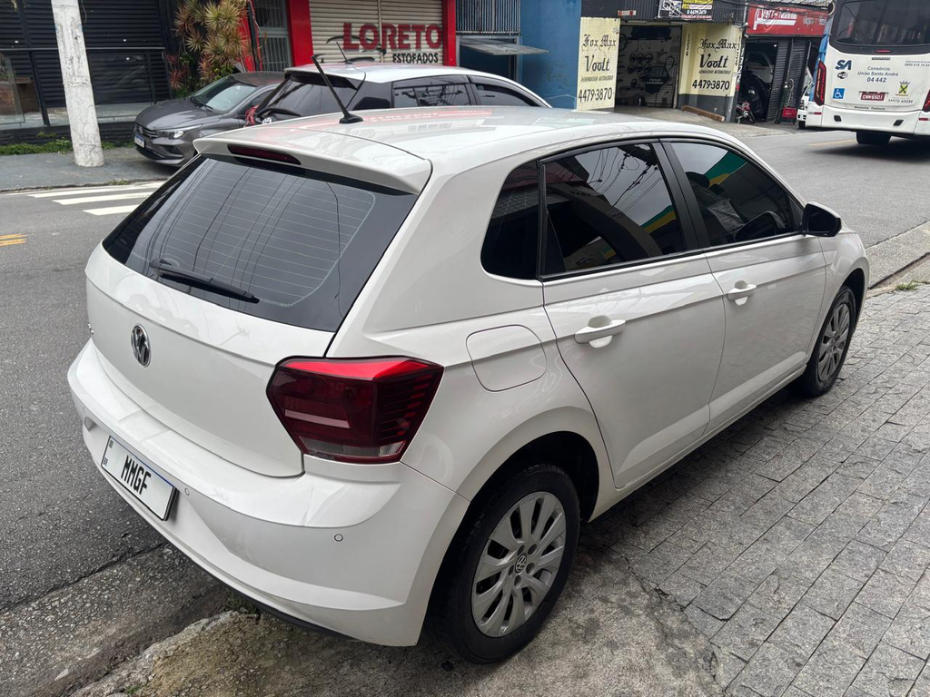 Volkswagen Polo Branco