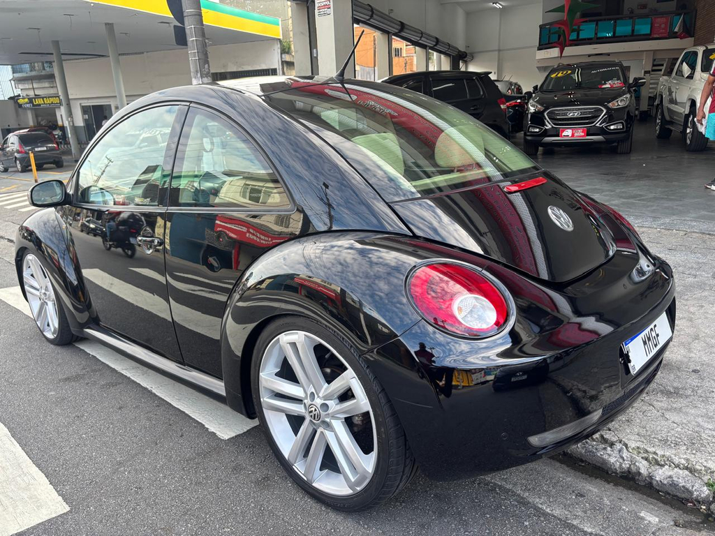 Volkswagen Beetle Preto