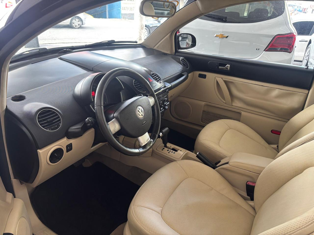 Volkswagen Beetle Preto