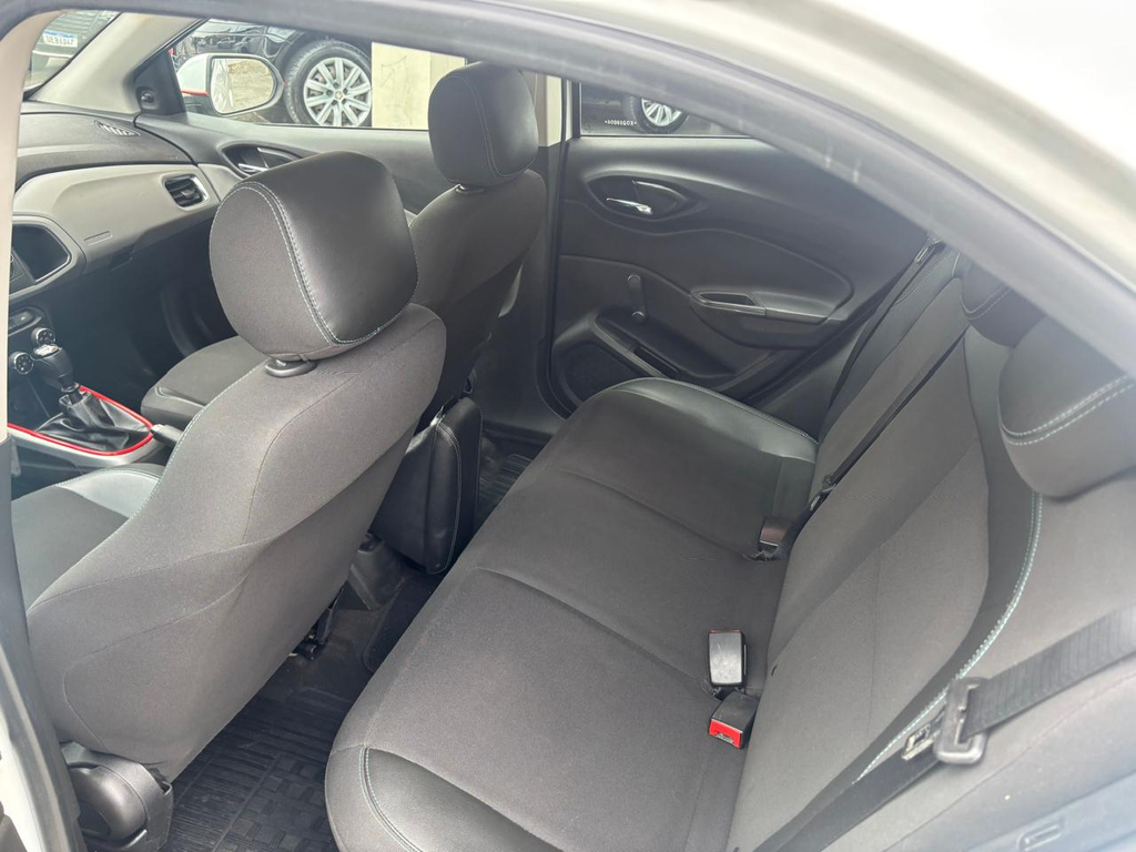 Chevrolet Onix Branco