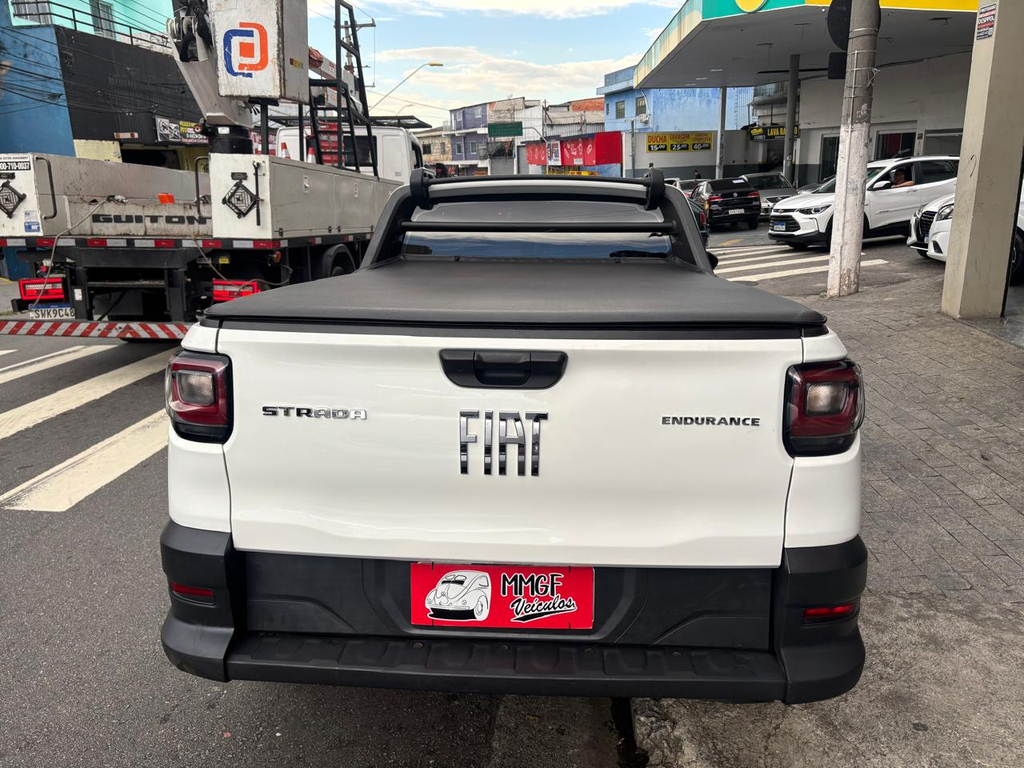 Fiat Strada Branco
