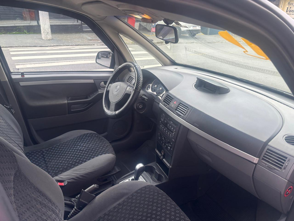 Chevrolet Meriva Preto