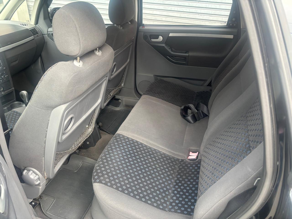 Chevrolet Meriva Preto
