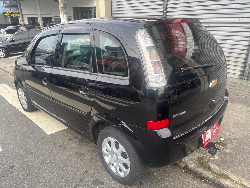 Chevrolet Meriva Preto