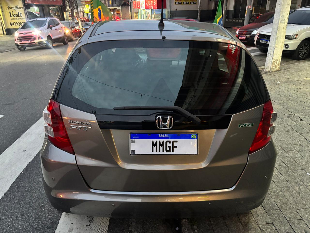 Honda Fit Cinza