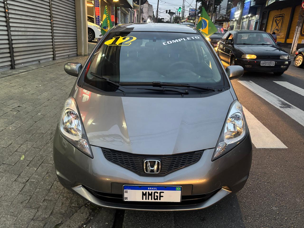Honda Fit Cinza