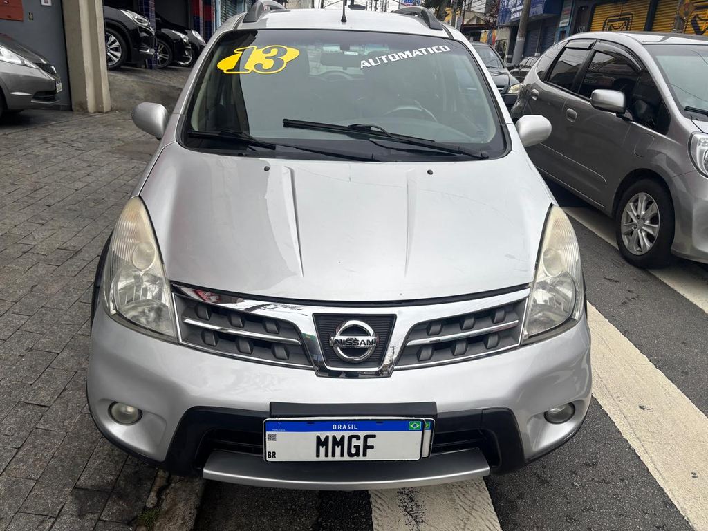Nissan Livina Prata