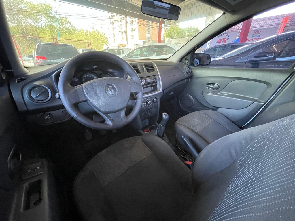 Renault Logan Branco