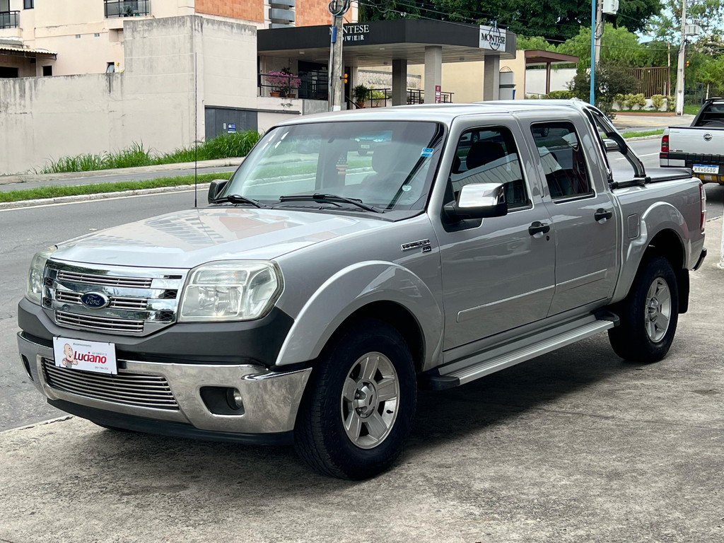 Ford Ranger (Cabine Dupla) Cinza