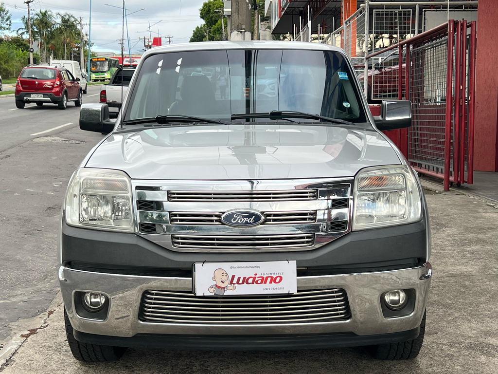 Ford Ranger (Cabine Dupla) Cinza