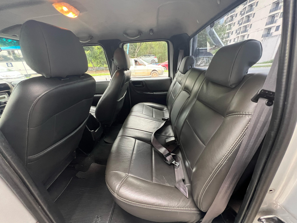 Ford Ranger (Cabine Dupla) Cinza