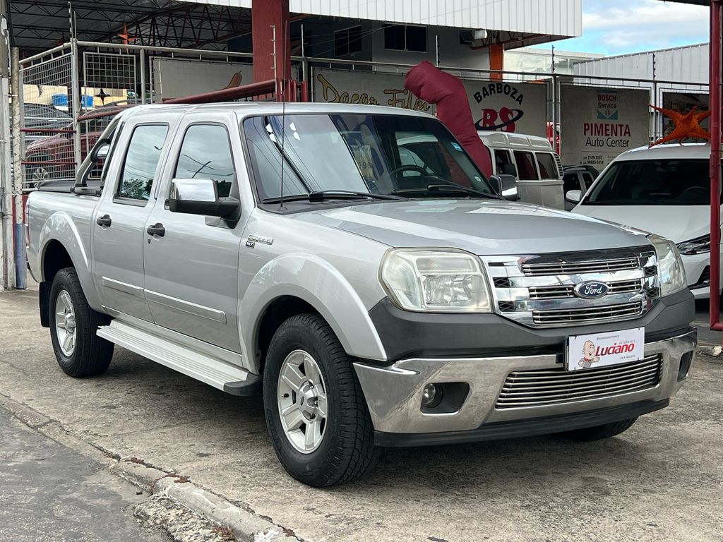 Ford Ranger (Cabine Dupla) Cinza