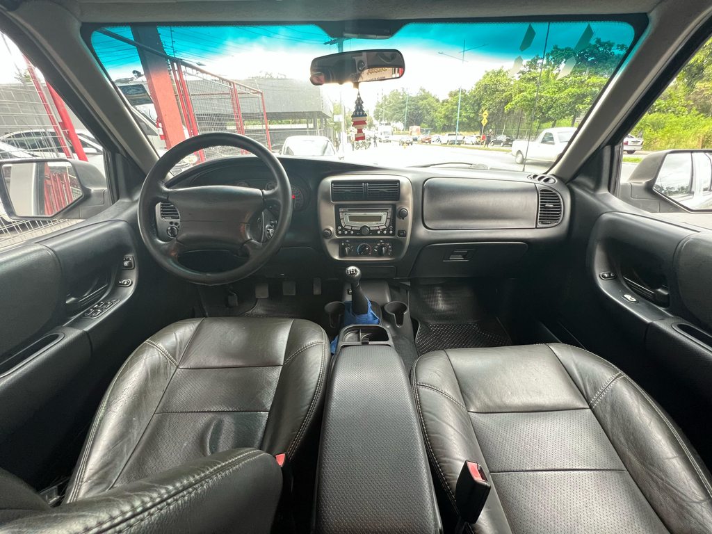 Ford Ranger (Cabine Dupla) Cinza