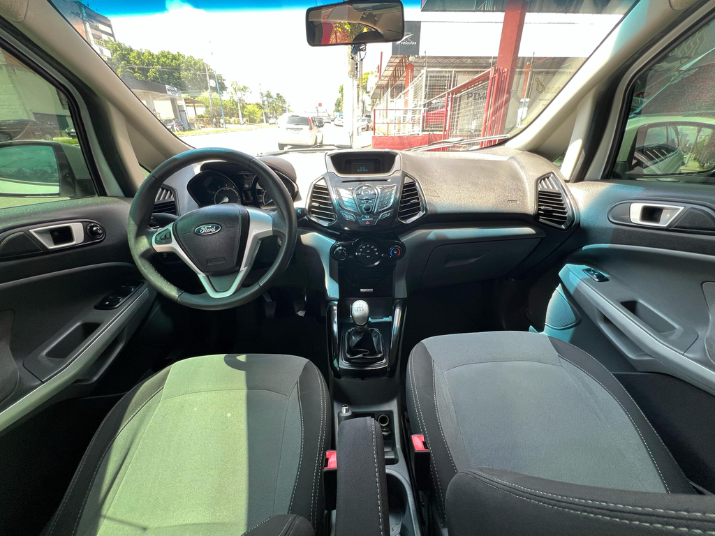 Ford EcoSport Branco