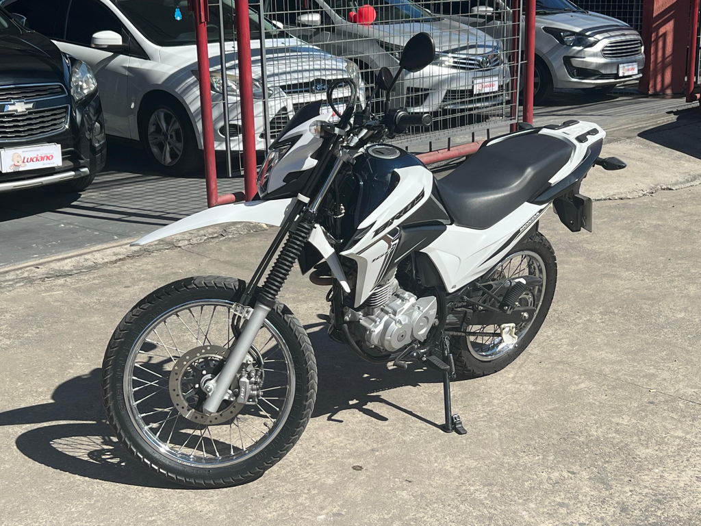 Honda NXR Branco