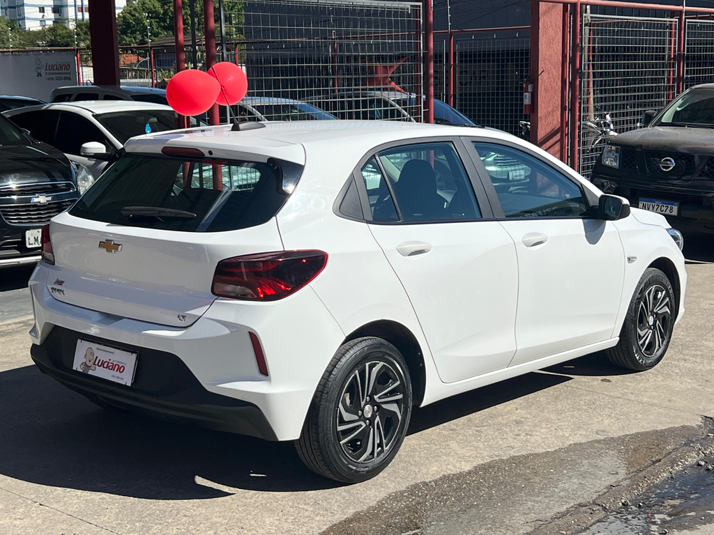 Chevrolet Onix Branco