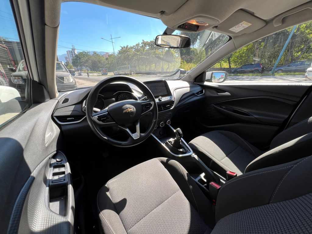 Chevrolet Onix Branco