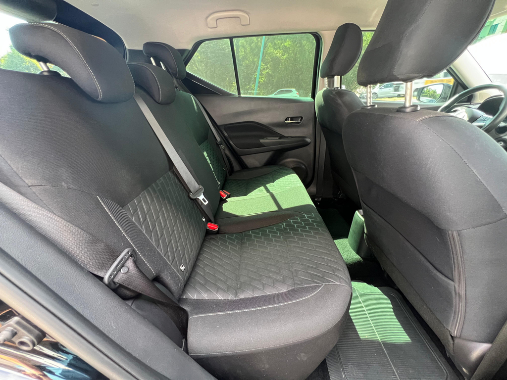 Nissan Kicks Preto