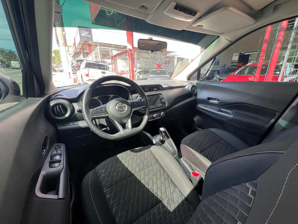 Nissan Kicks Preto