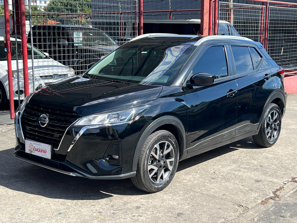 Nissan Kicks Preto