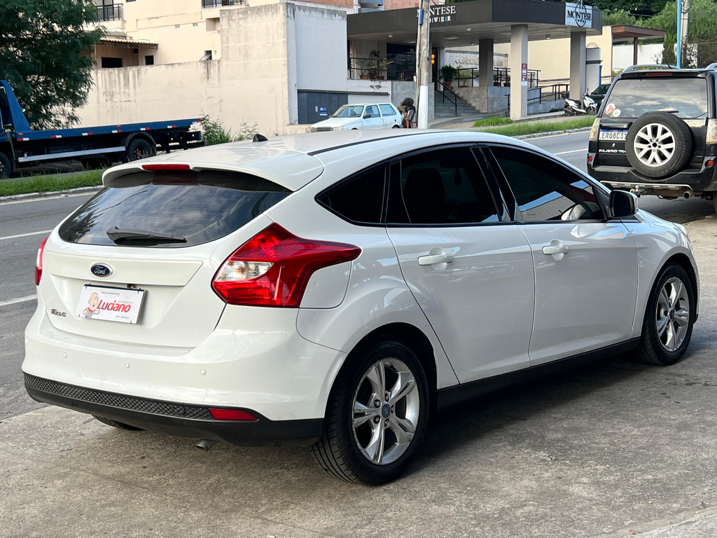 Ford Focus Branco