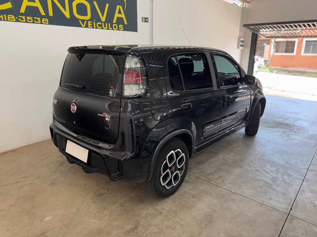 Fiat Uno Preto