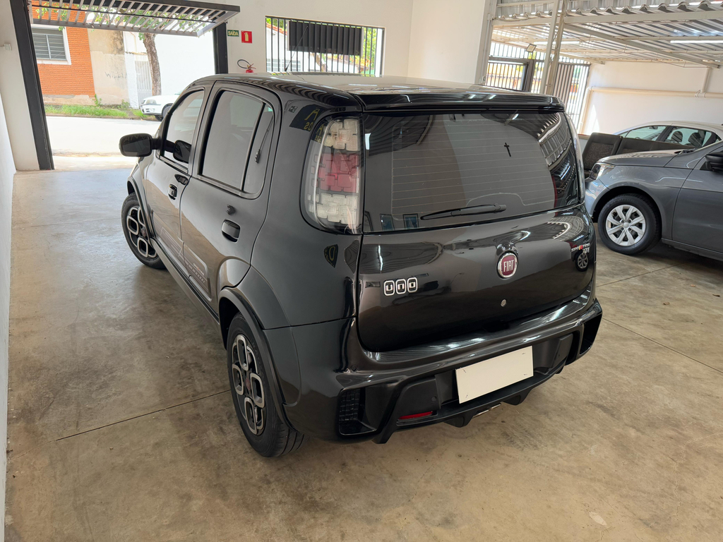 Fiat Uno Preto