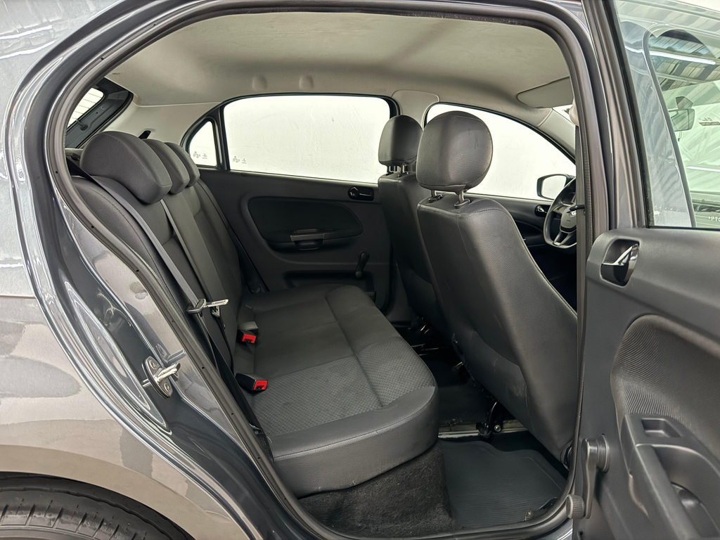 Volkswagen Gol Cinza