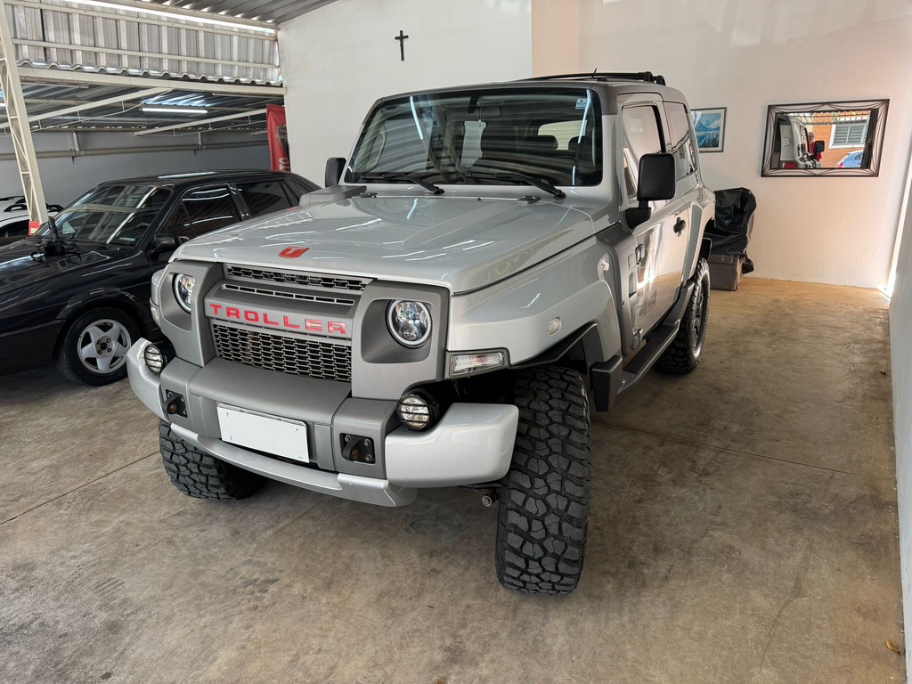 Troller T4 Prata