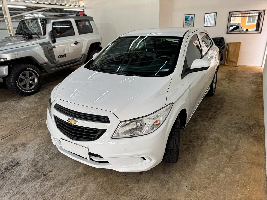 Chevrolet Onix Branco