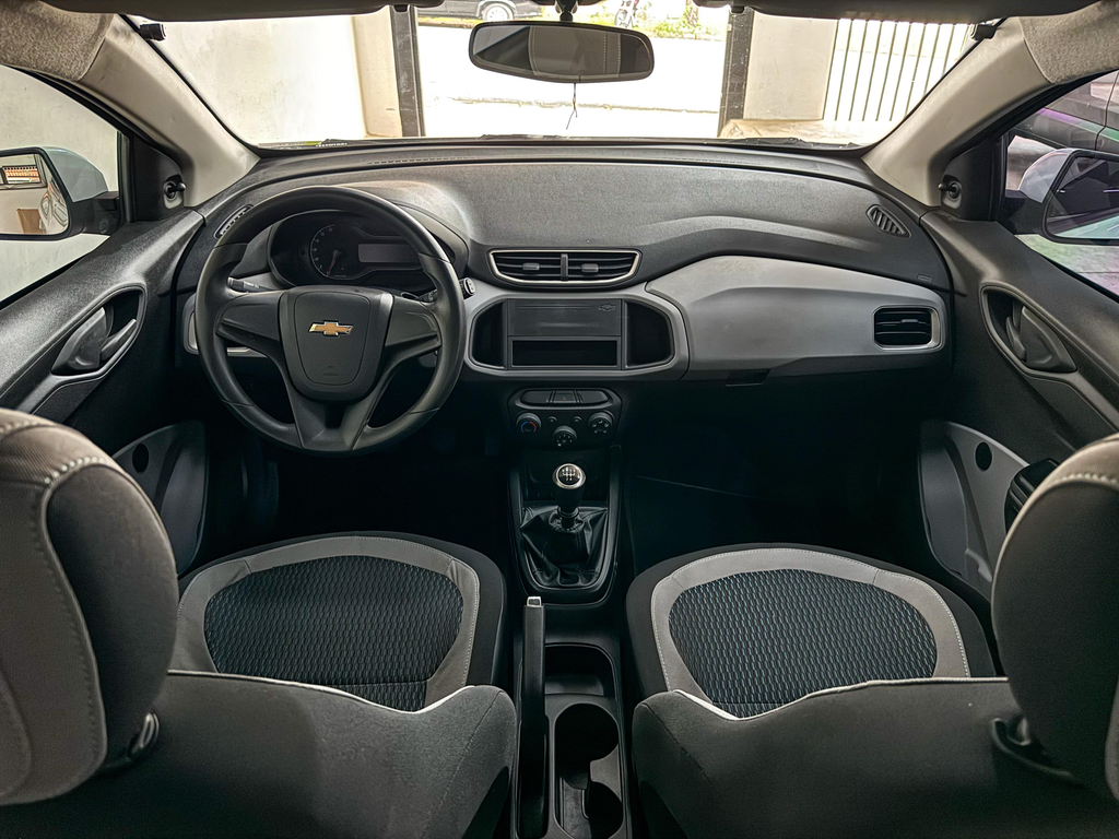 Chevrolet Onix Branco