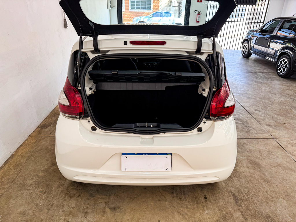 Fiat Mobi Branco
