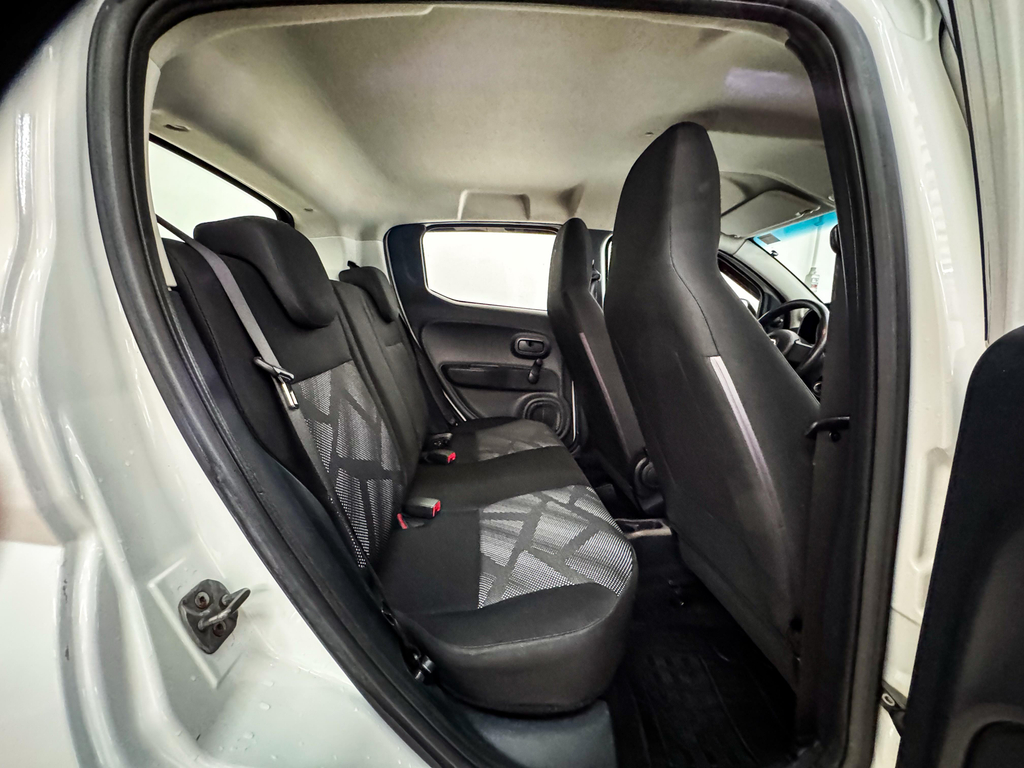 Fiat Mobi Branco