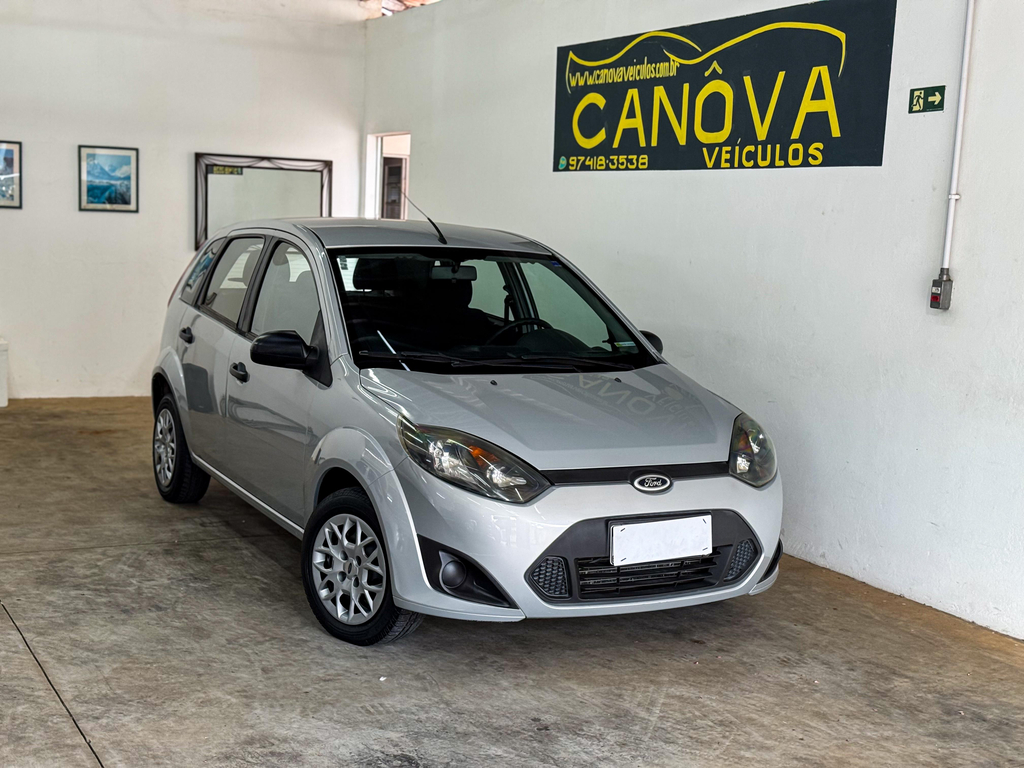 Ford Fiesta Hatch Prata