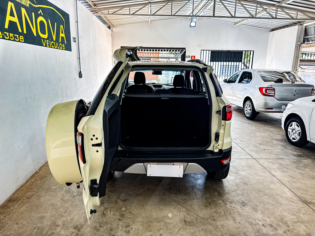 Ford EcoSport Branco
