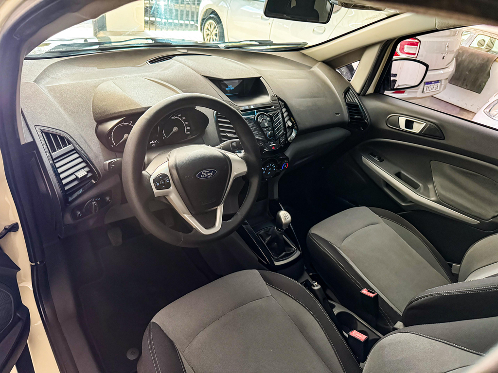 Ford EcoSport Branco