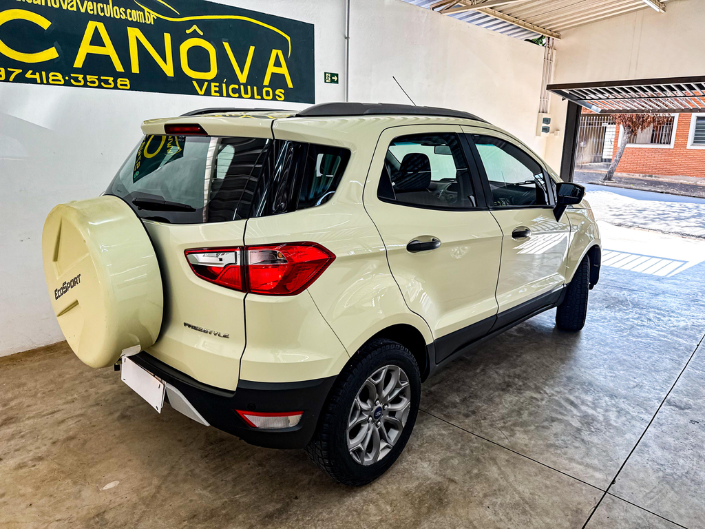 Ford EcoSport Branco