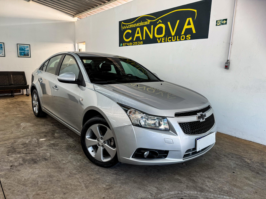Chevrolet Cruze Sedan Prata
