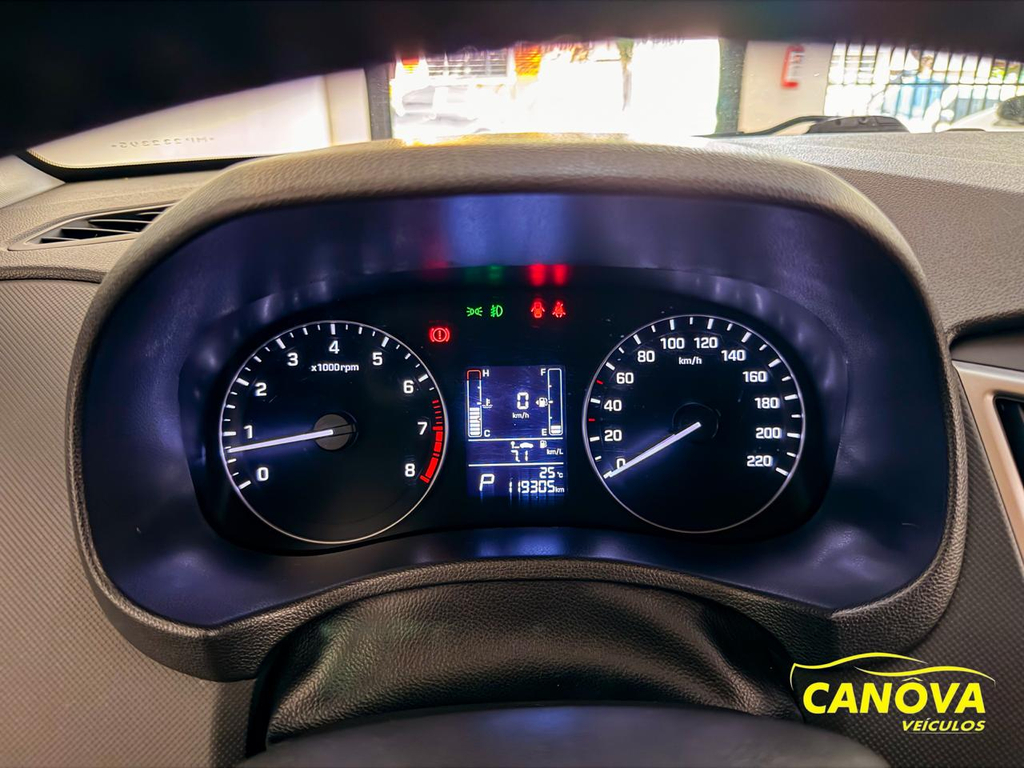 Hyundai Creta Cinza