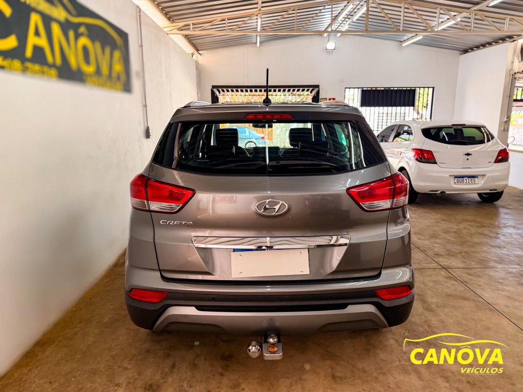 Hyundai Creta Cinza