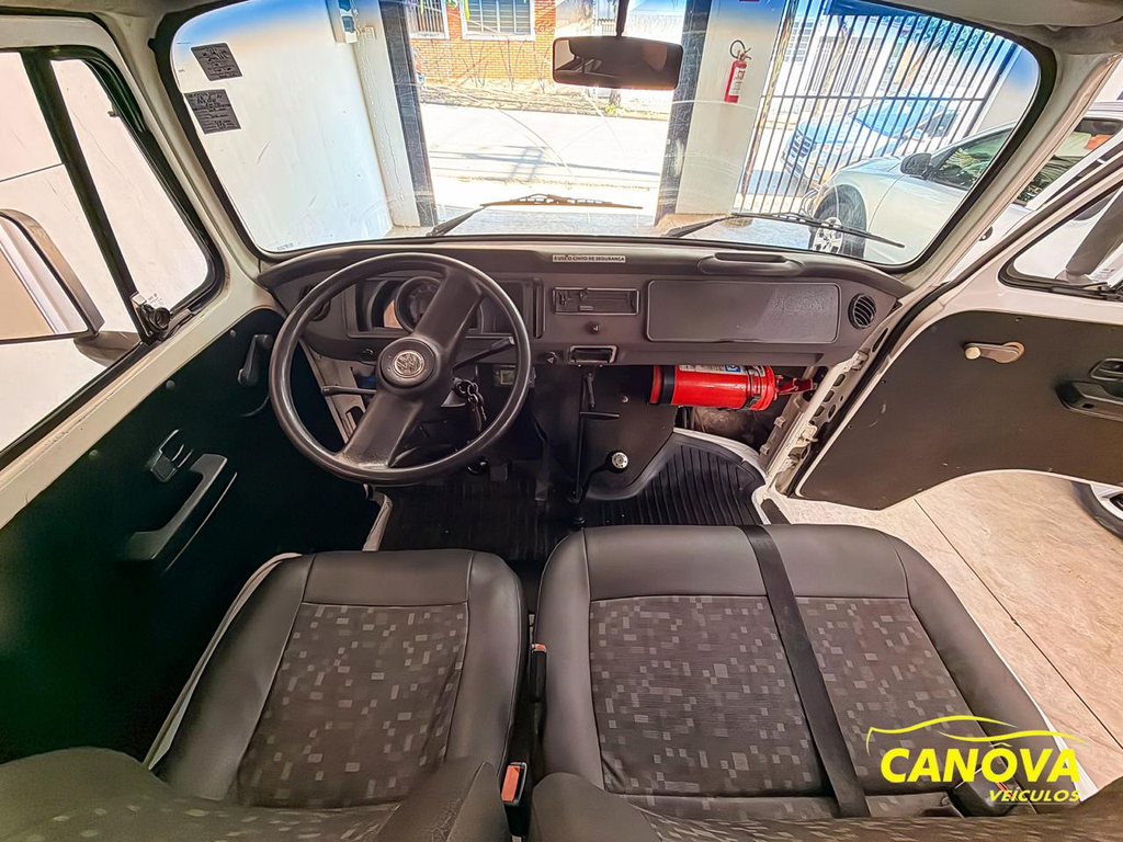 Volkswagen Kombi Branco