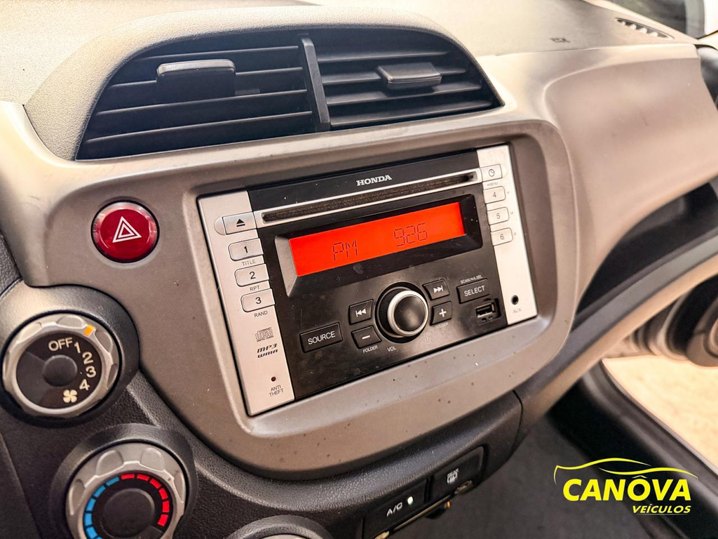 Honda Fit Cinza